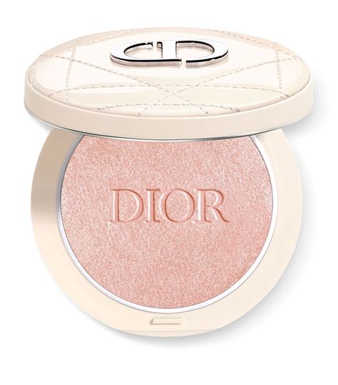 Give Dior Forever Luminizer Highlighter 